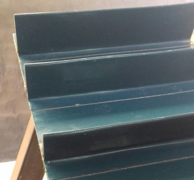 LINEA DE BANDA TRANSPORTADORA